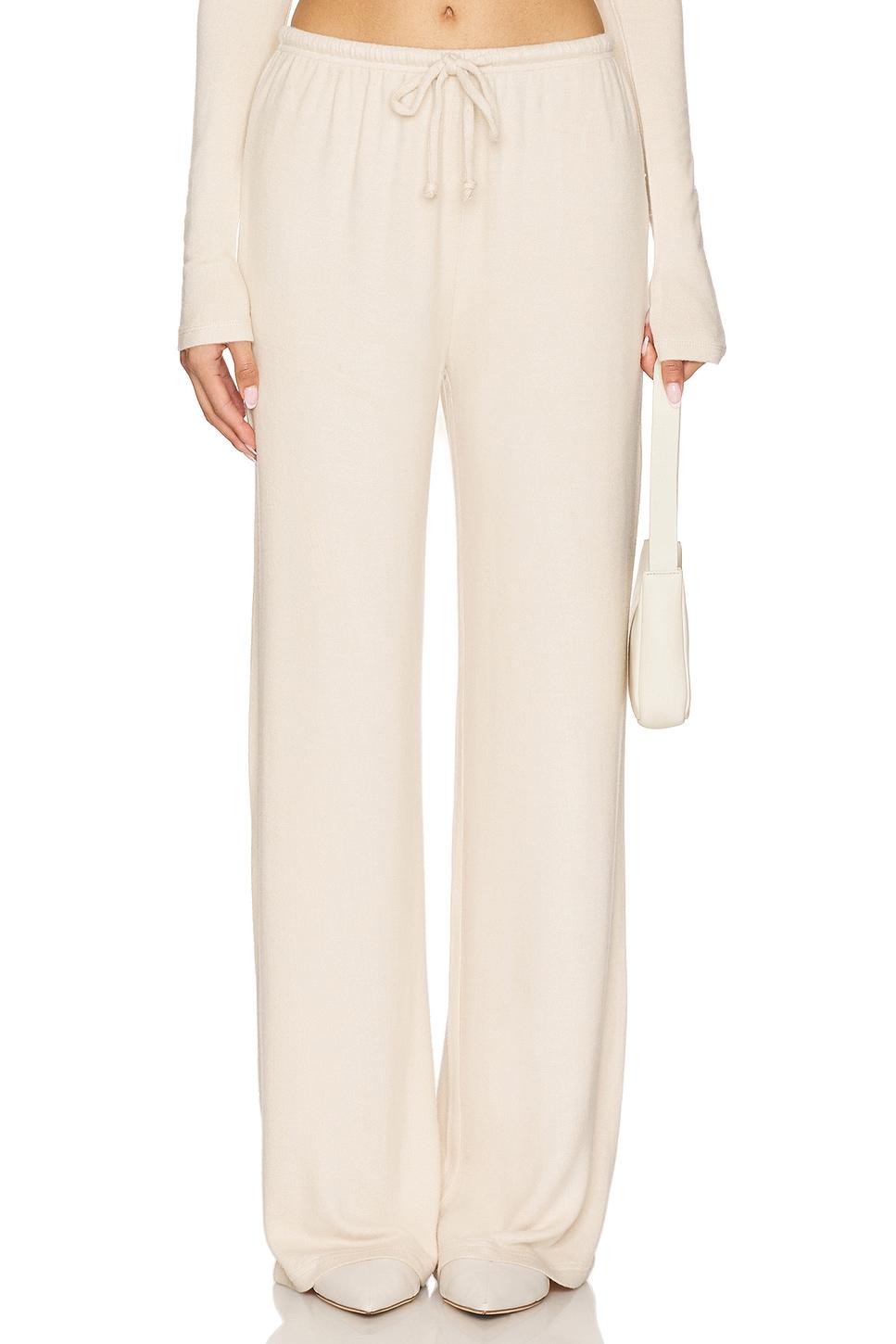 faye pant