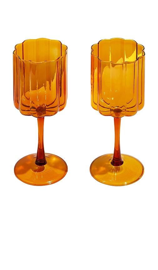 fazeek wave wine glasses set of 2 in burnt orange.
