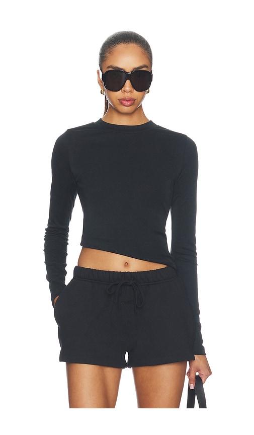 fear of god essentials fitted longsleeve tee in black.
