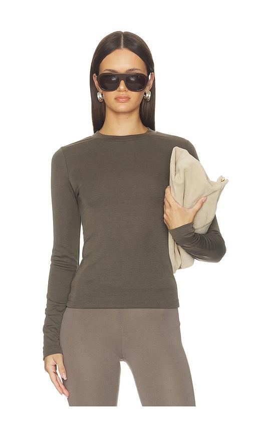 fear of god essentials fitted longsleeve tee in brown.