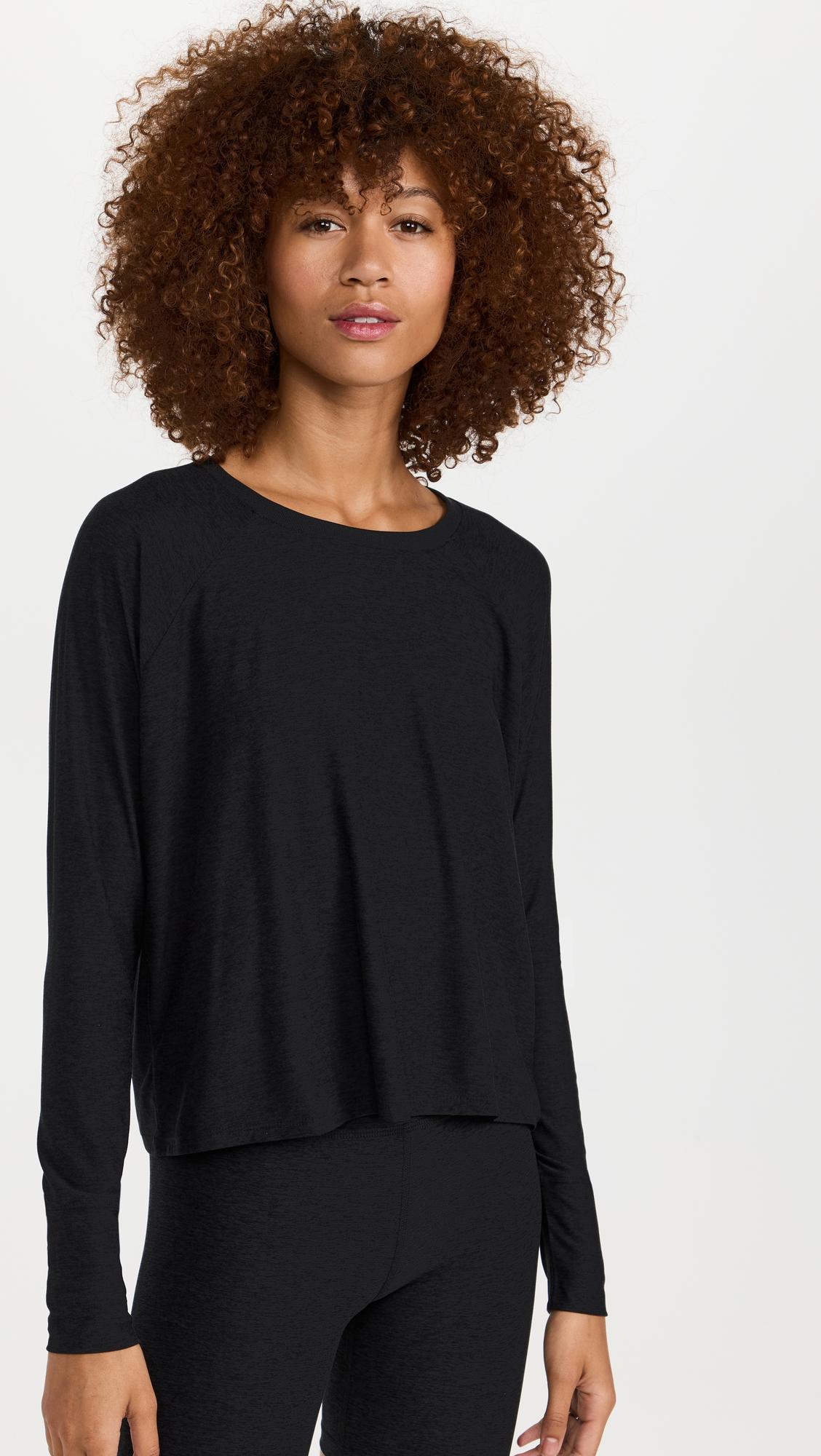 featherweight daydreamer pullover tee