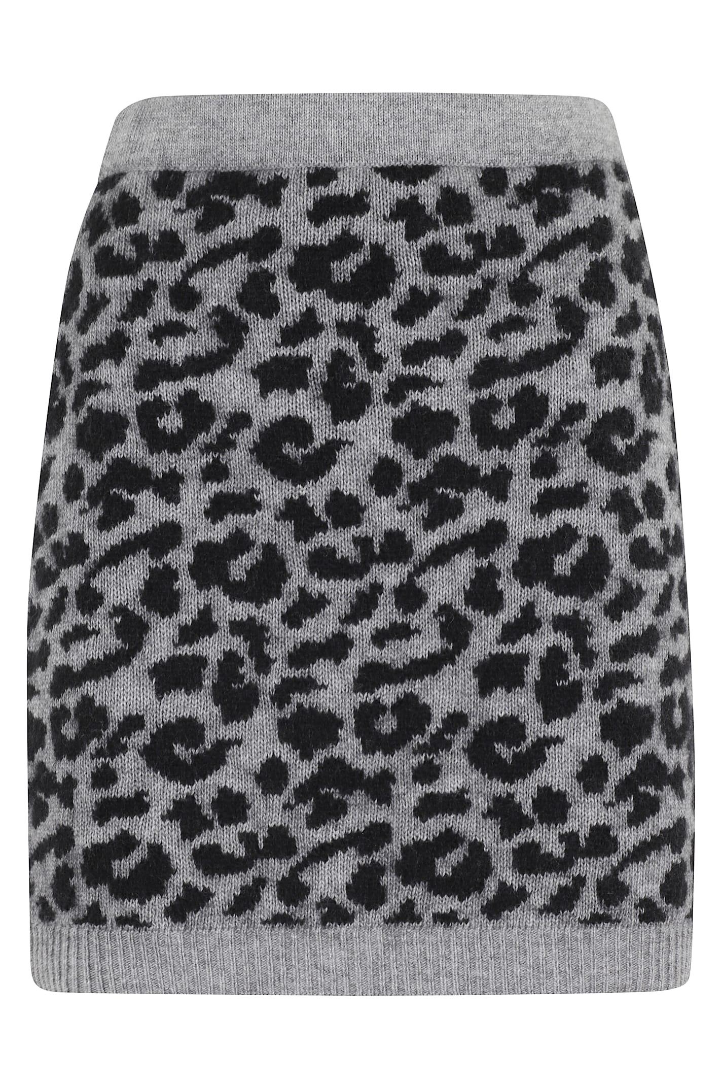 federica tosi minigonna in maglia maculata
