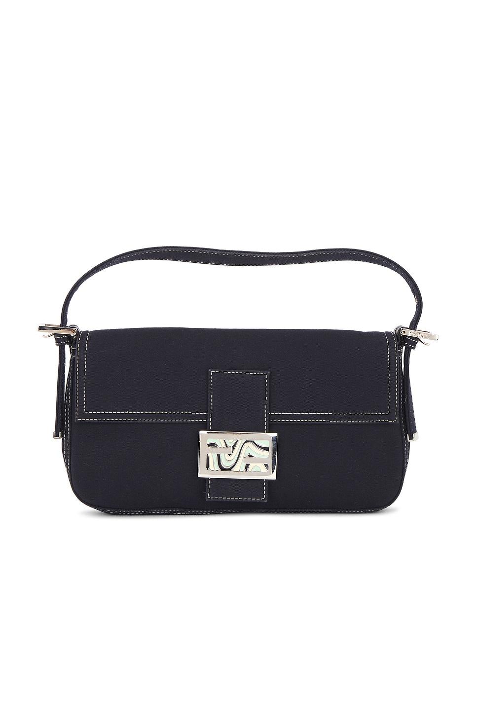 fendi baguette shoulder bag