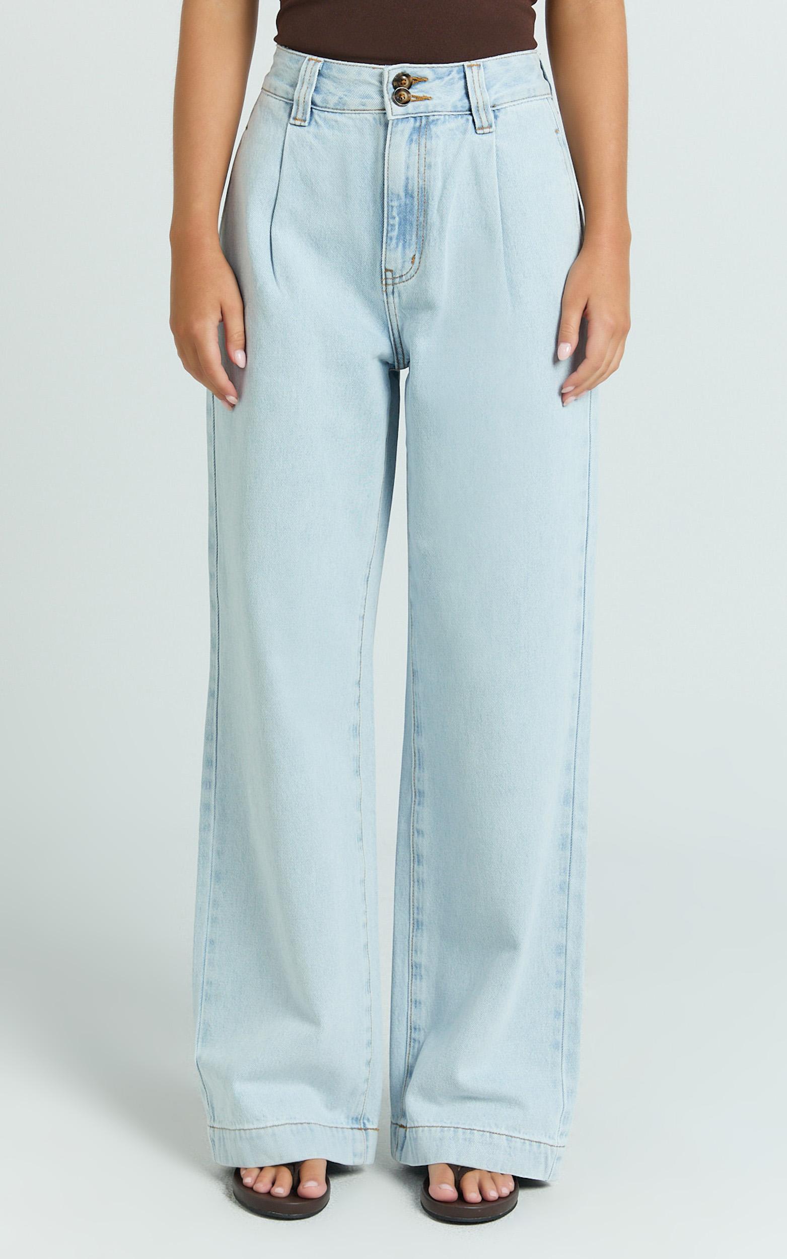 fergie jeans - denim high waisted straight leg denim jeans in light blue