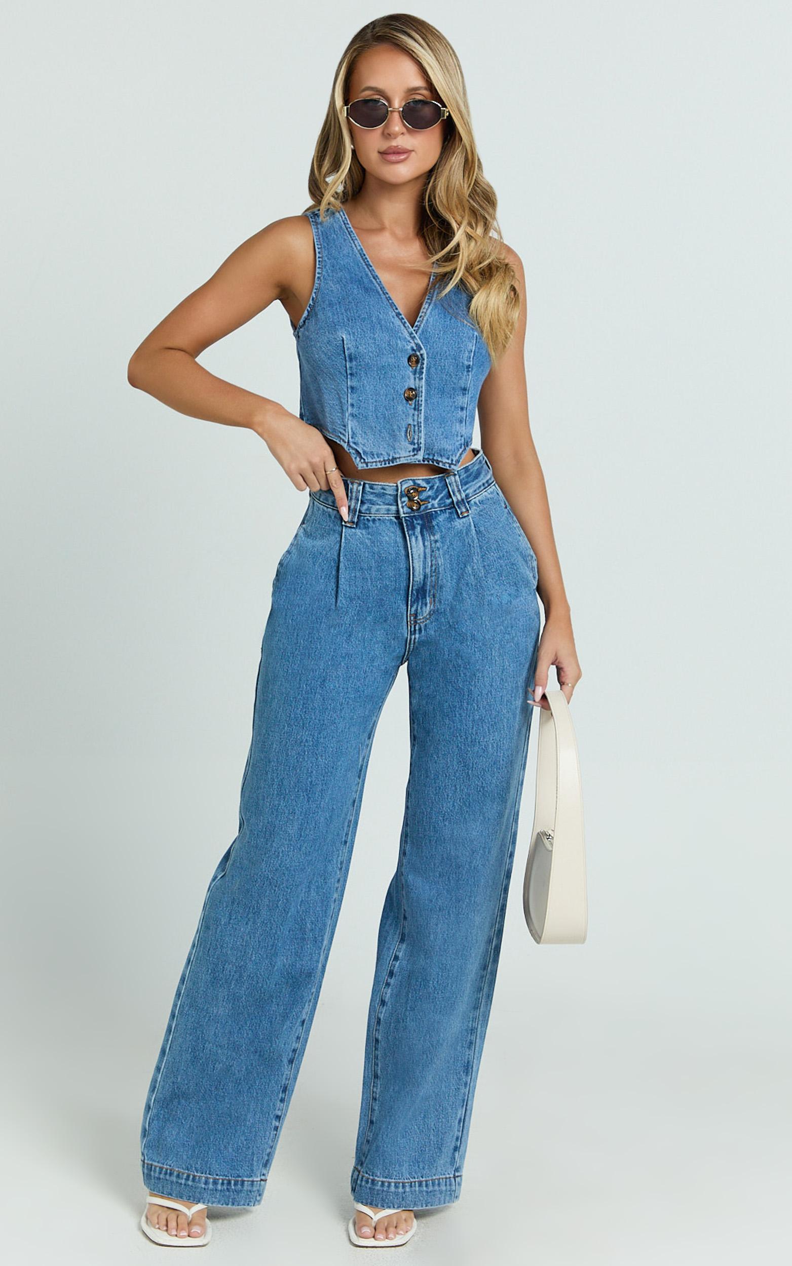 fergie jeans - denim high waisted straight leg denim jeans in mid blue wash
