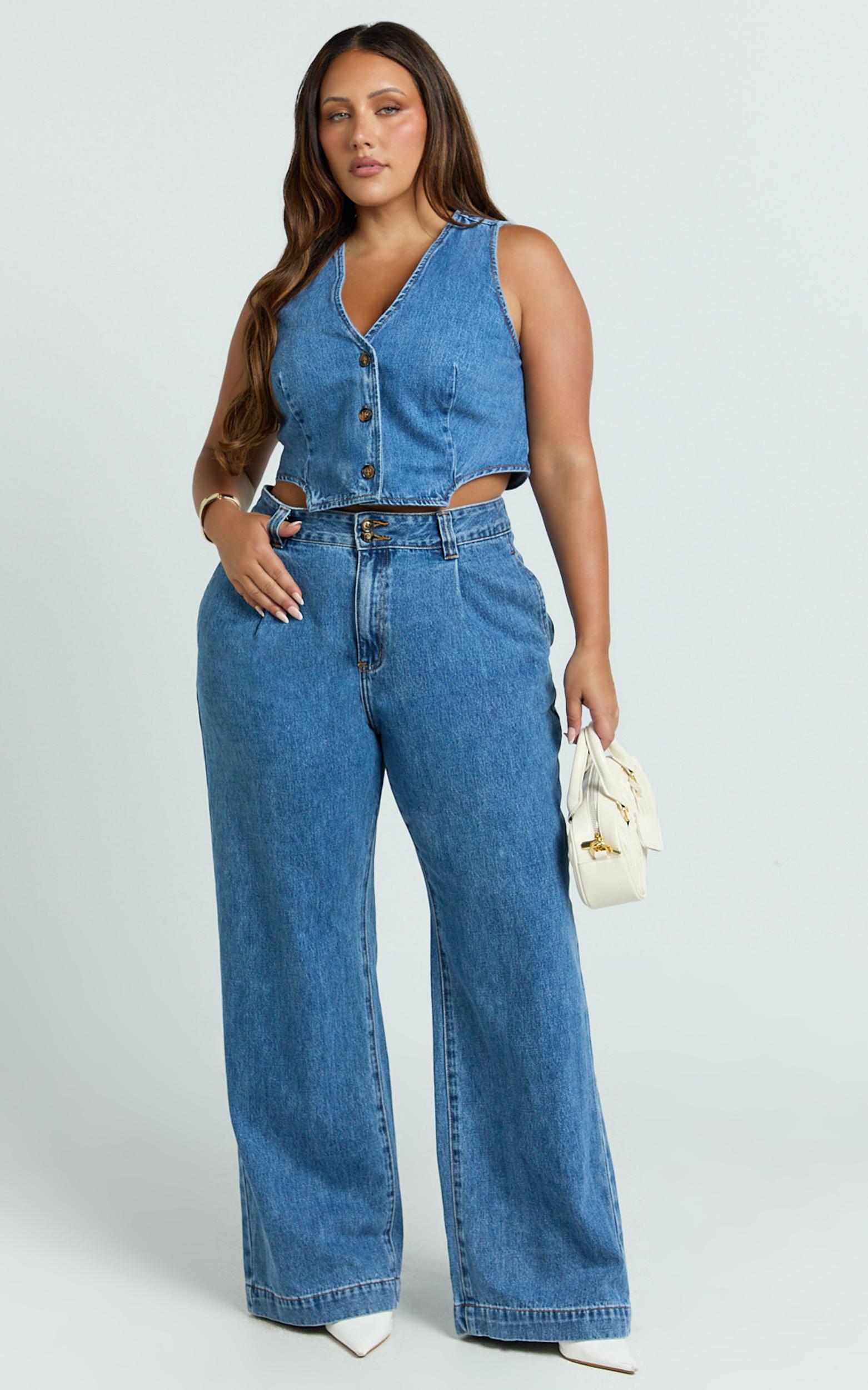 fergie jeans - denim high waisted straight leg denim jeans in mid blue wash