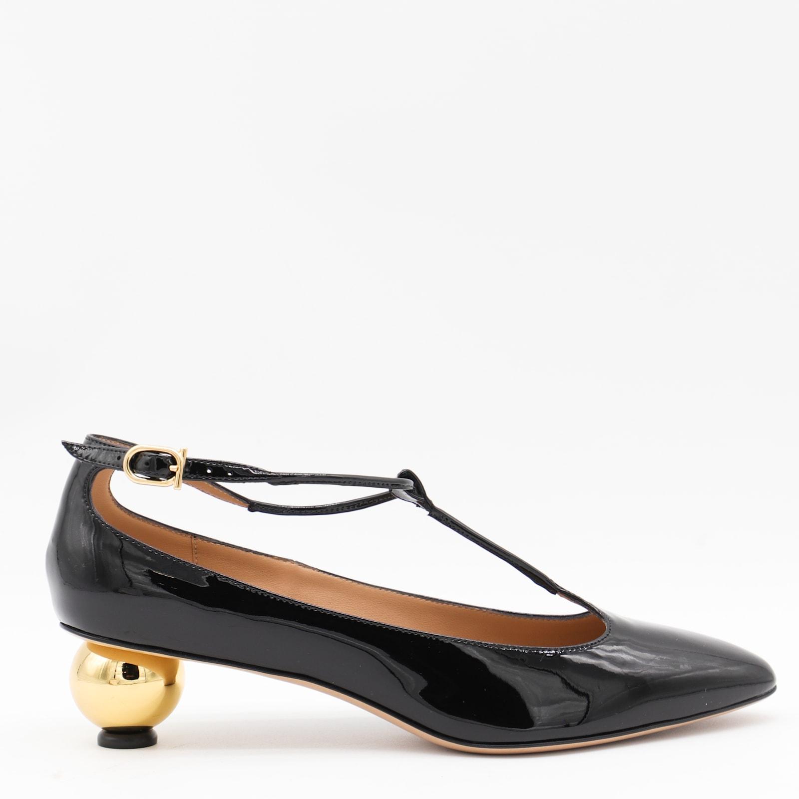 ferragamo black tania pumps