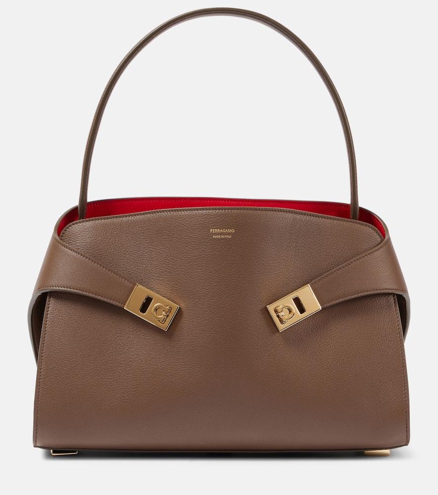 ferragamo hug medium leather shoulder bag
