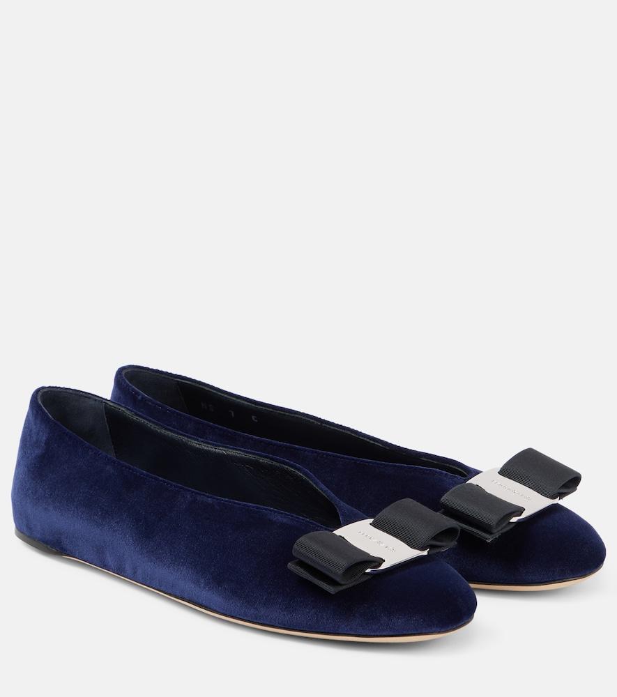 ferragamo vanna velvet ballet flats
