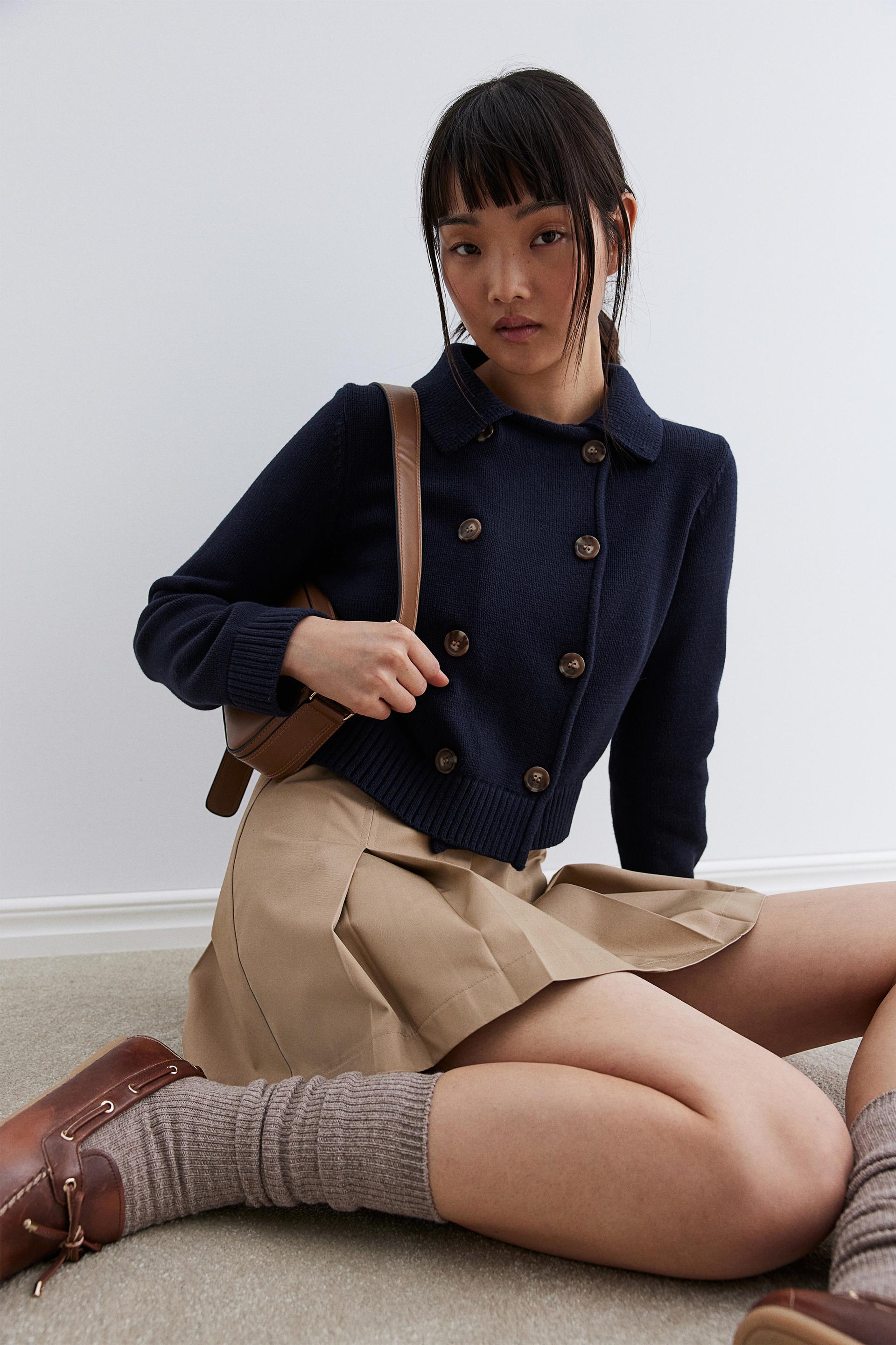 fine-knit double-breasted cardigan