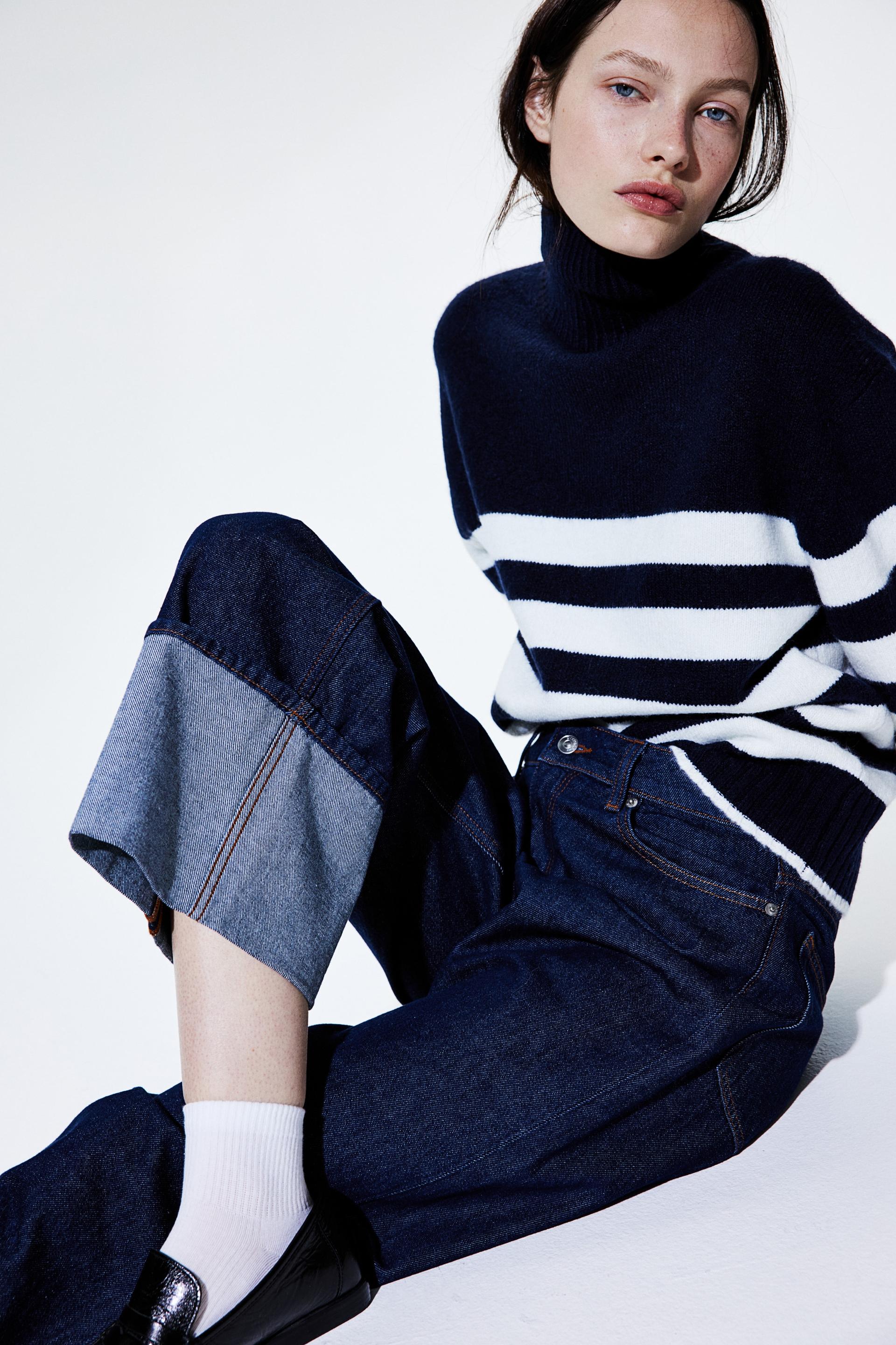 fine-knit mock turtleneck sweater