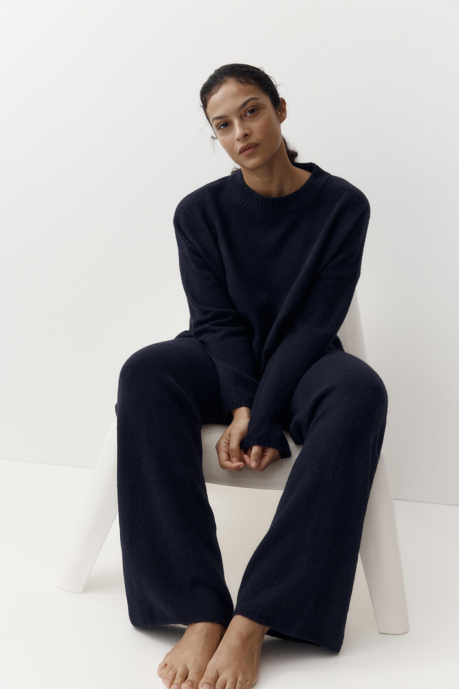fine-knit pants
