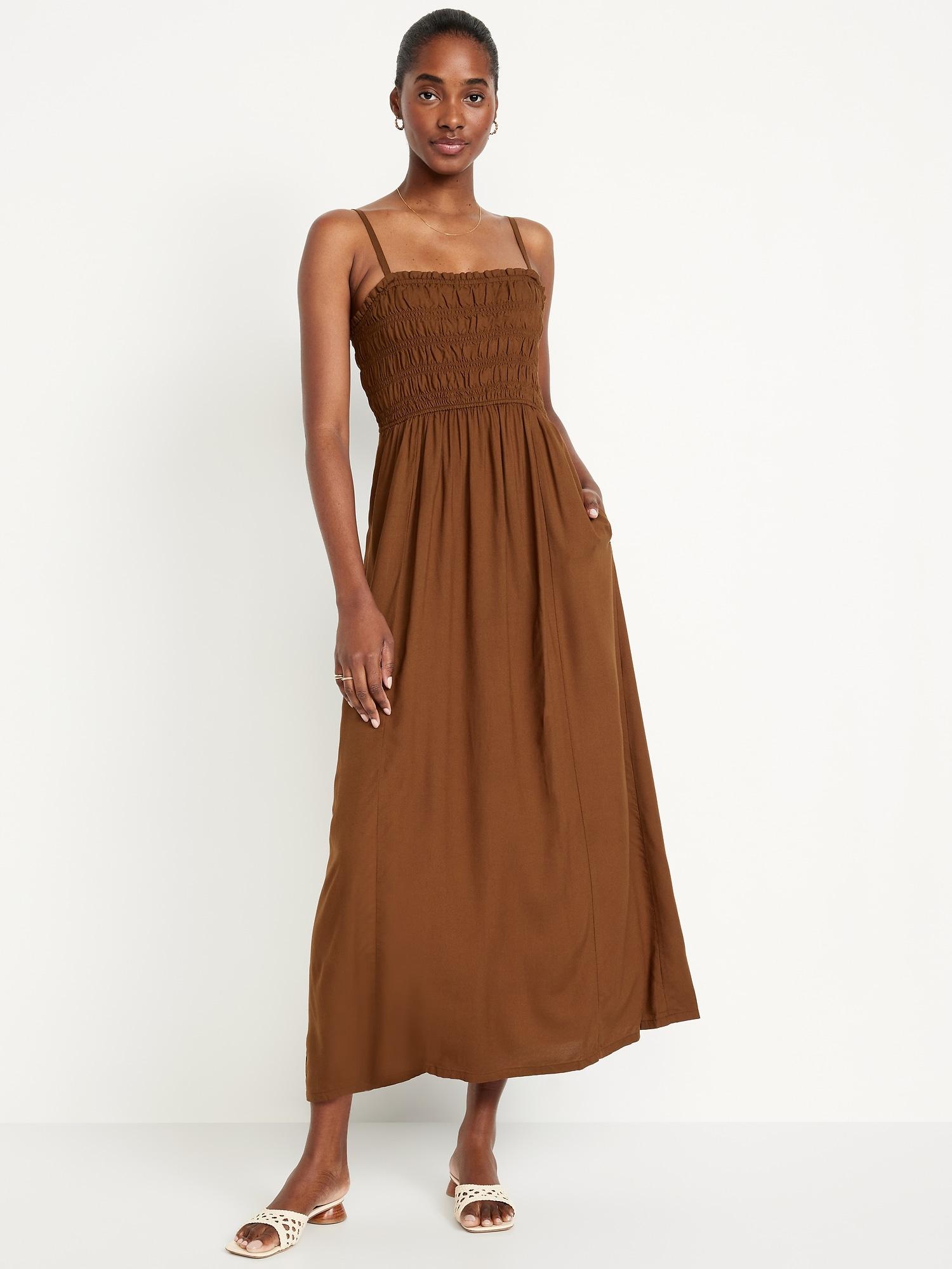 fit & flare sleeveless maxi dress