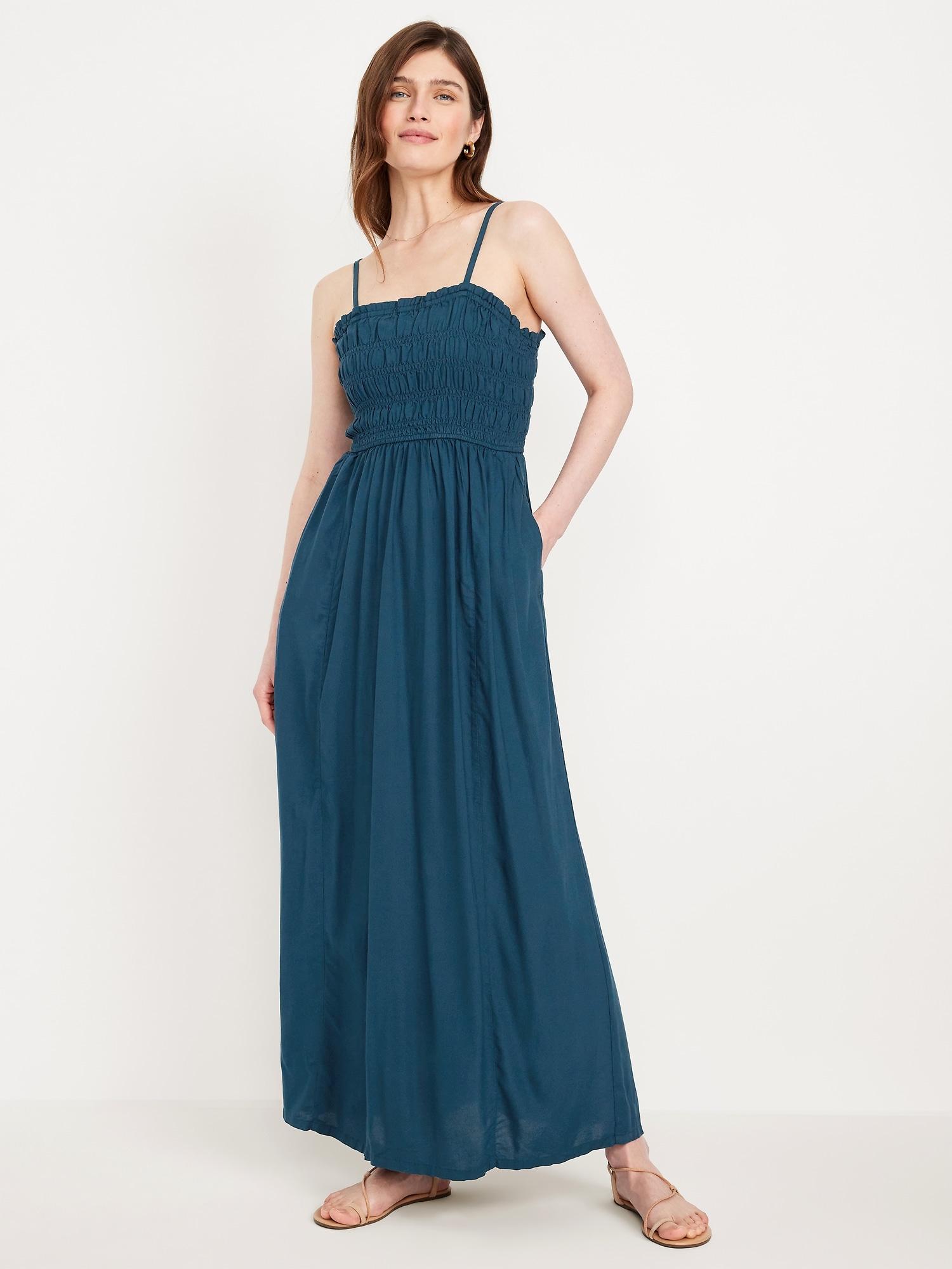 fit & flare sleeveless maxi dress