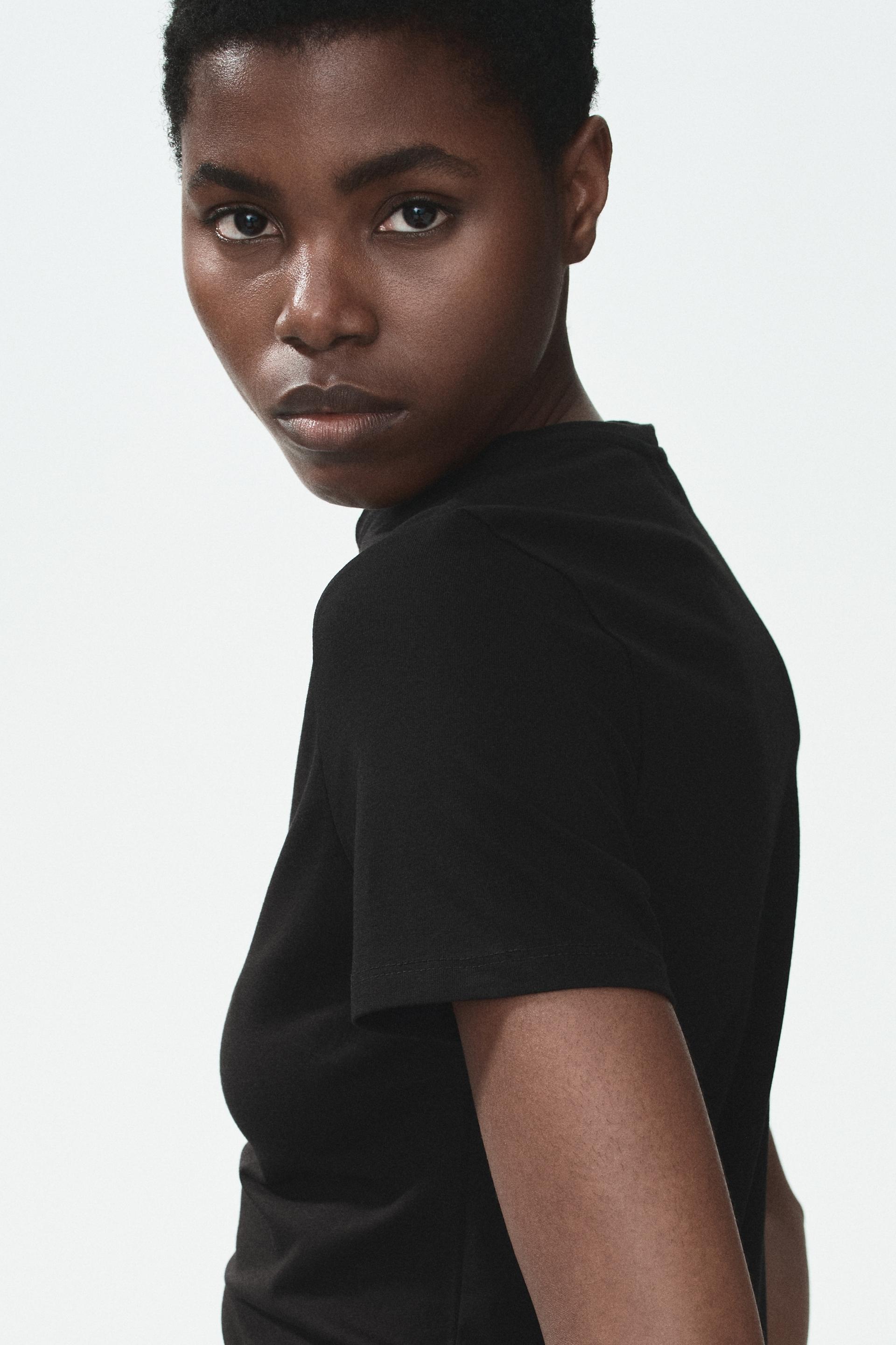 fitted cotton-blend t-shirt