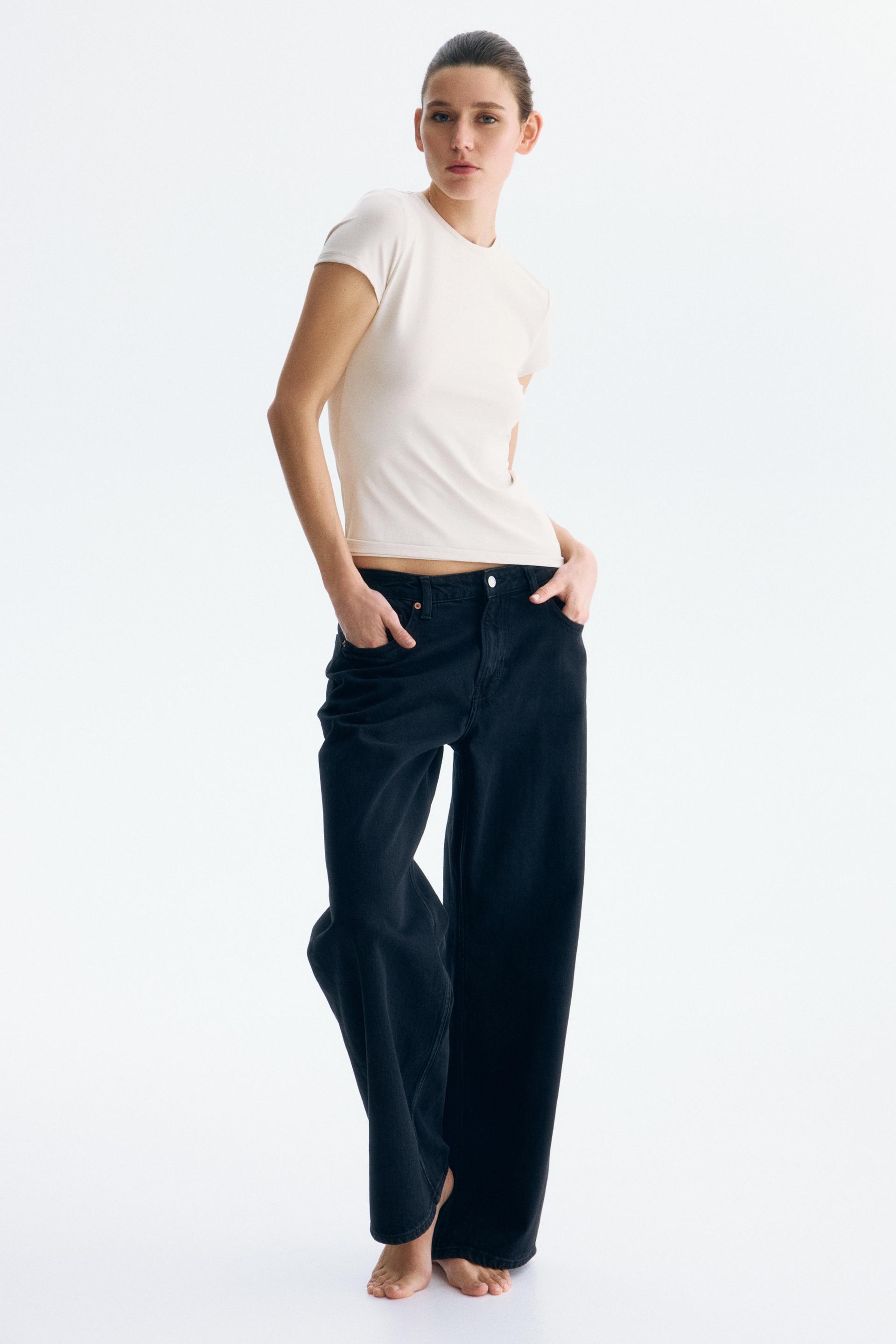fitted microfiber t-shirt