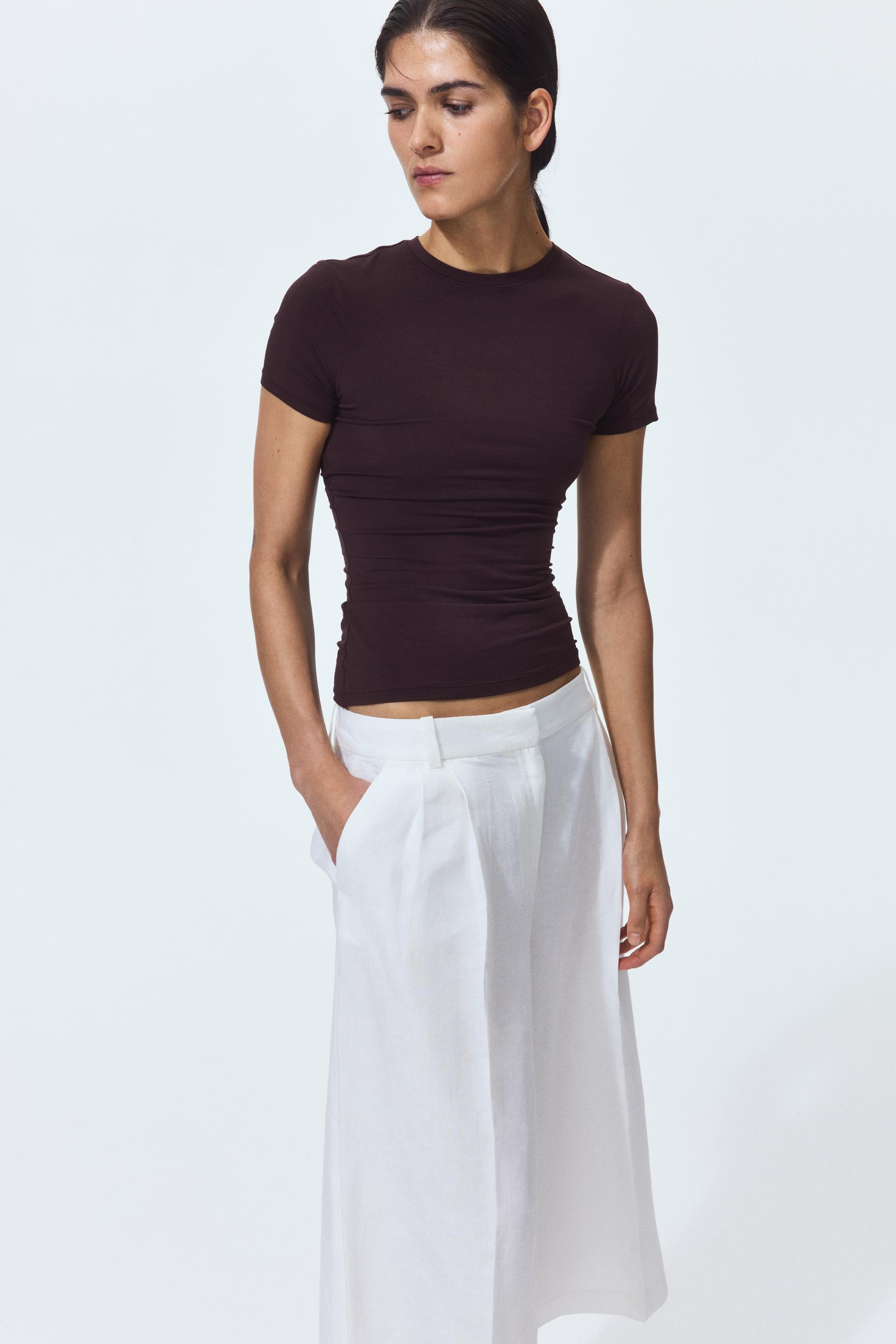 fitted stretch t-shirt