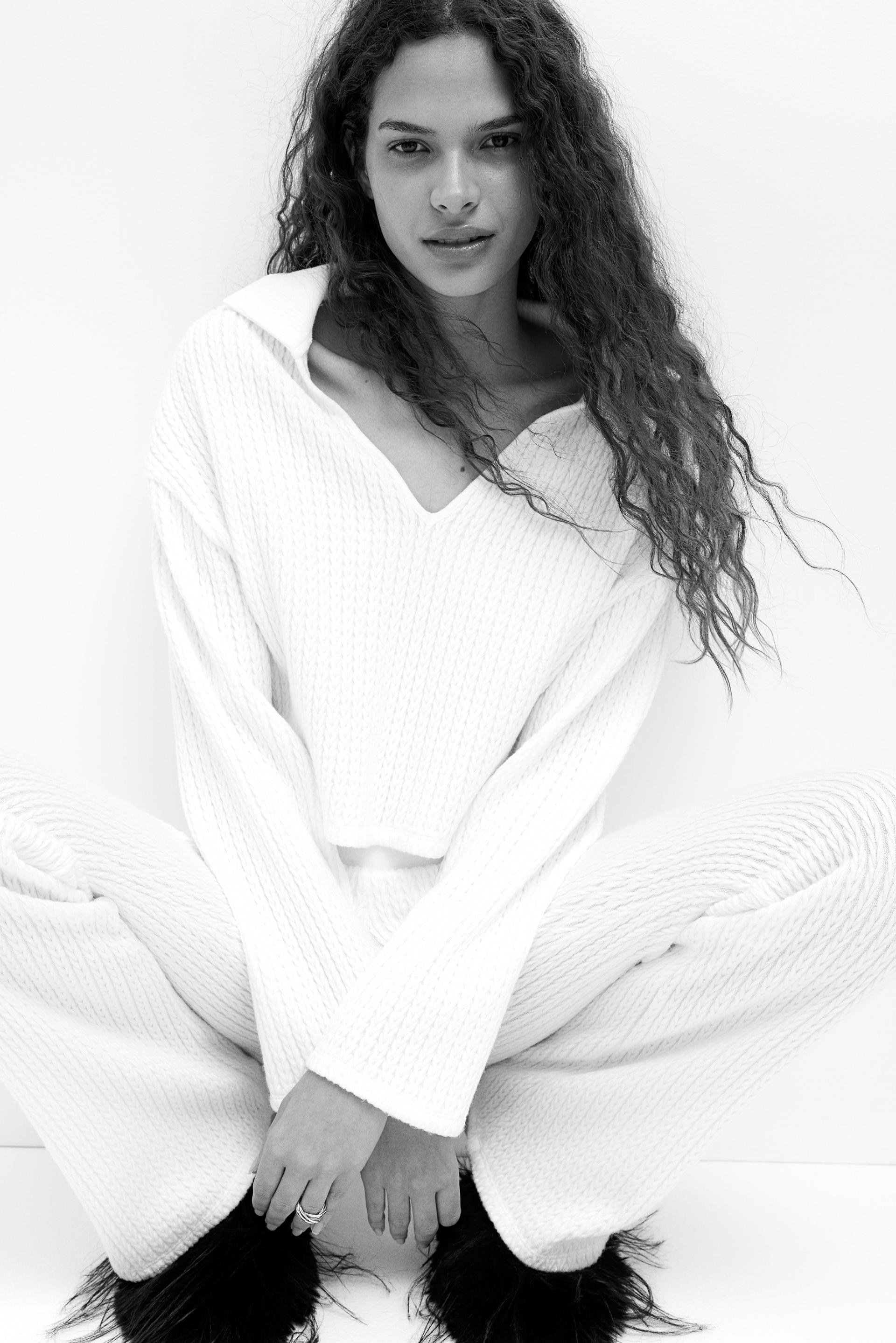 flared cable-knit-look pants