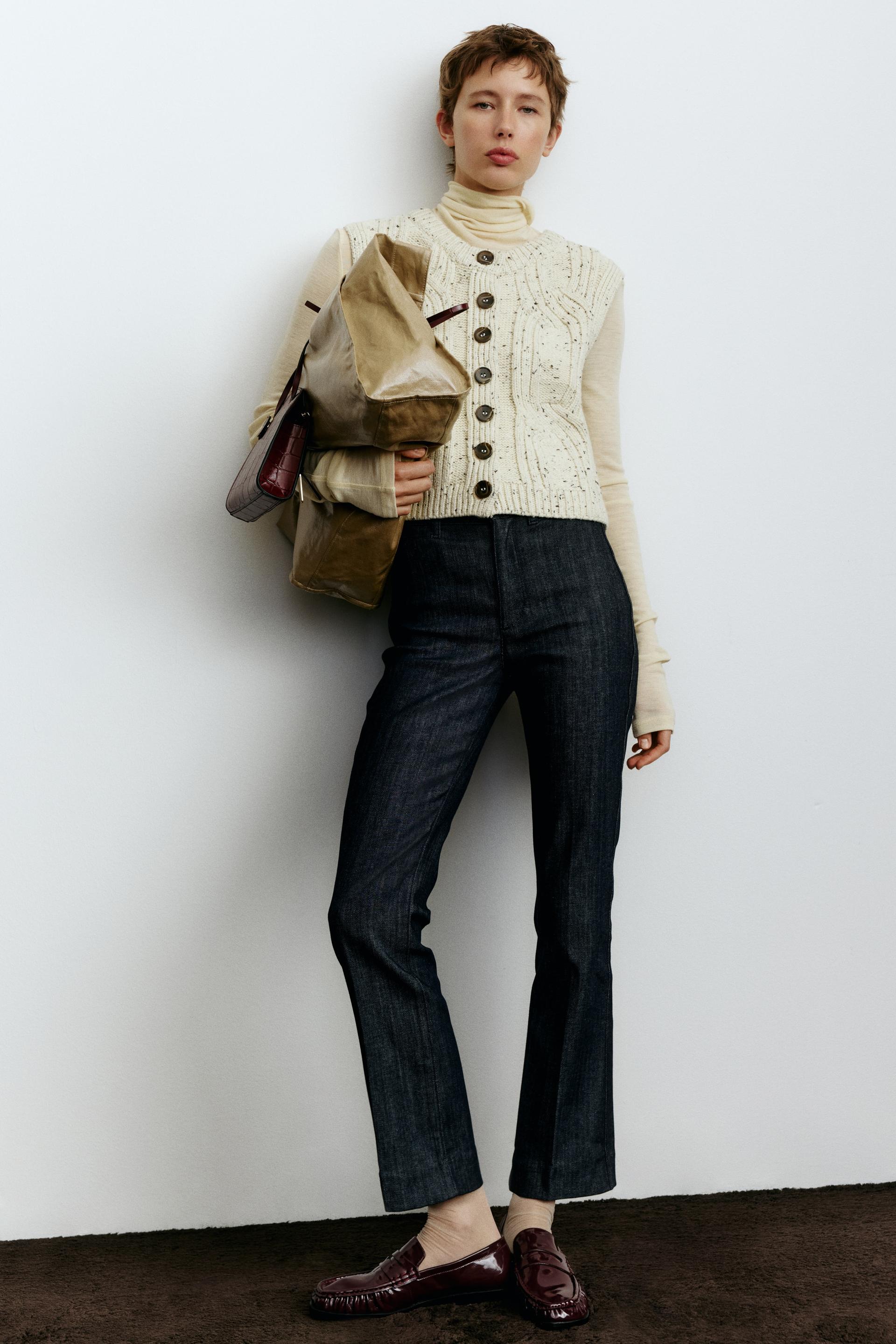 flared high ankle jeans