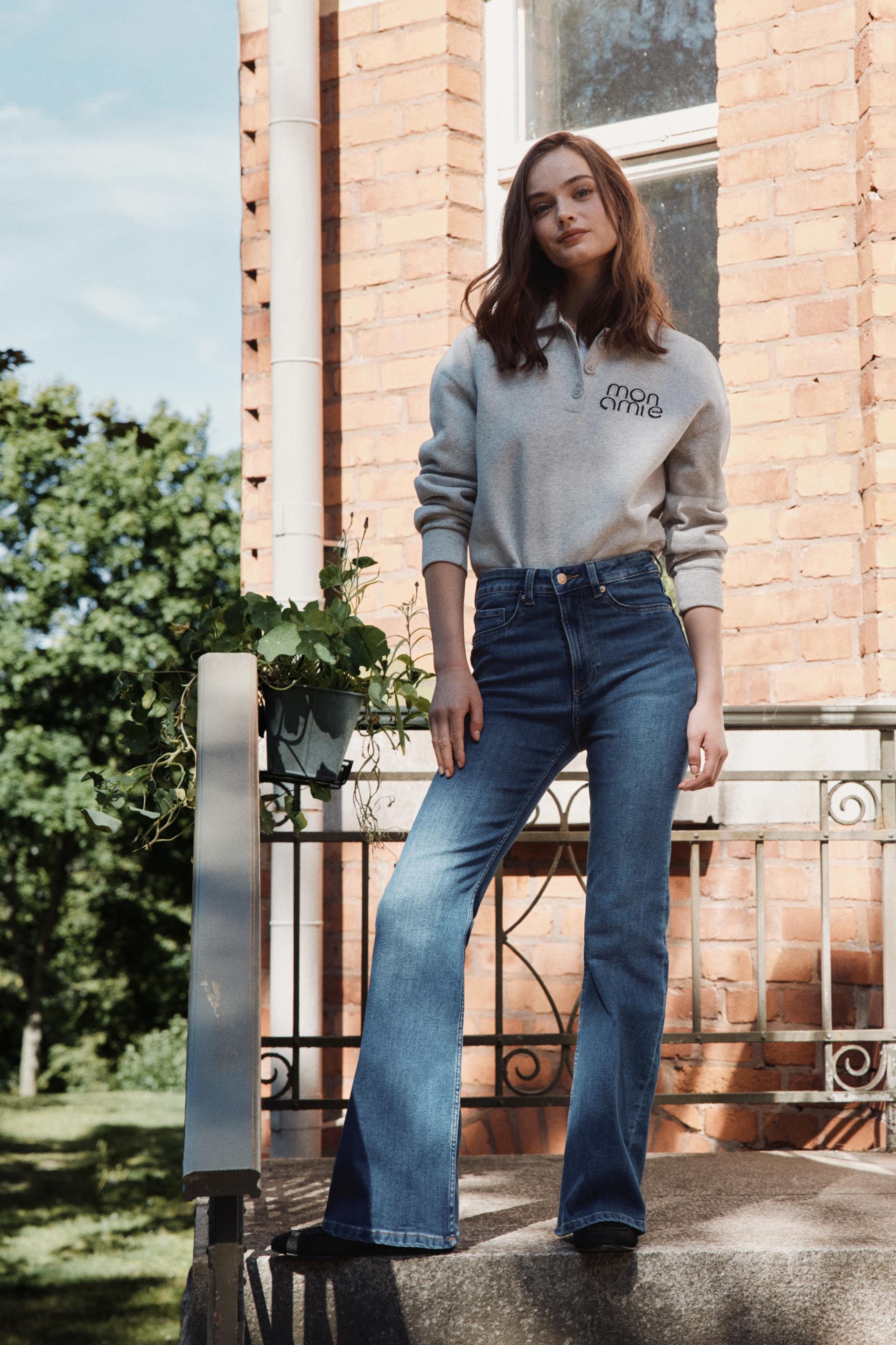 flared high jeans