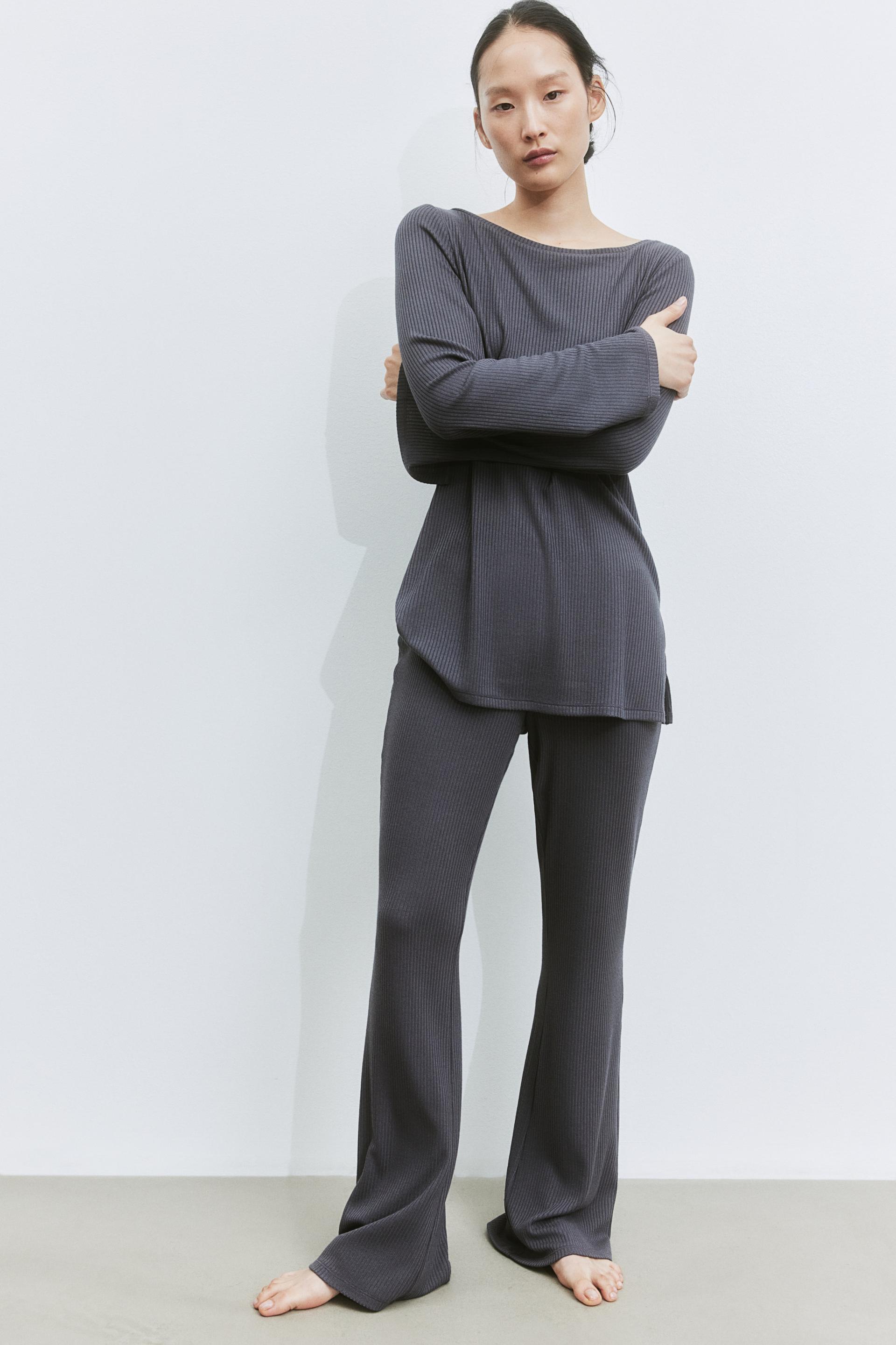 flared pants