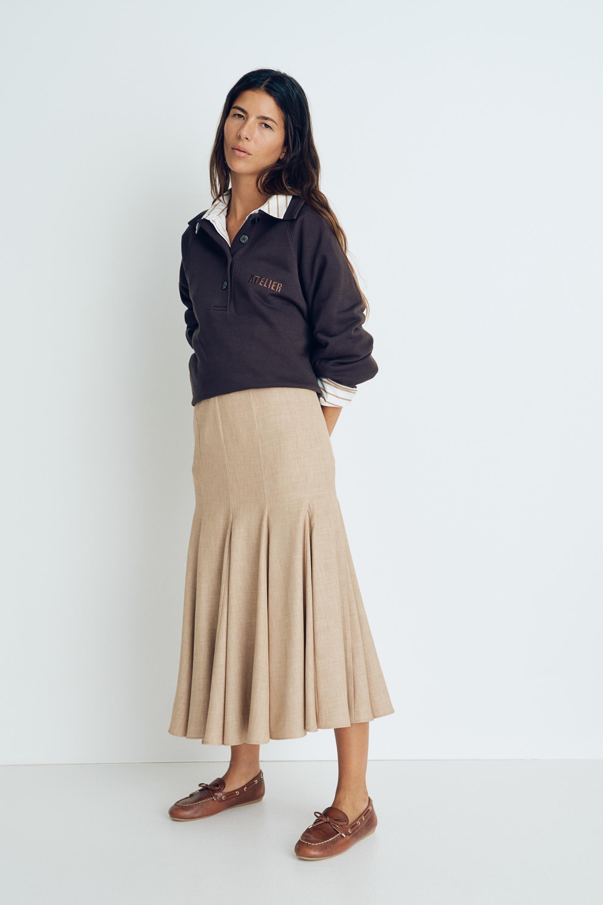 flared skirt
