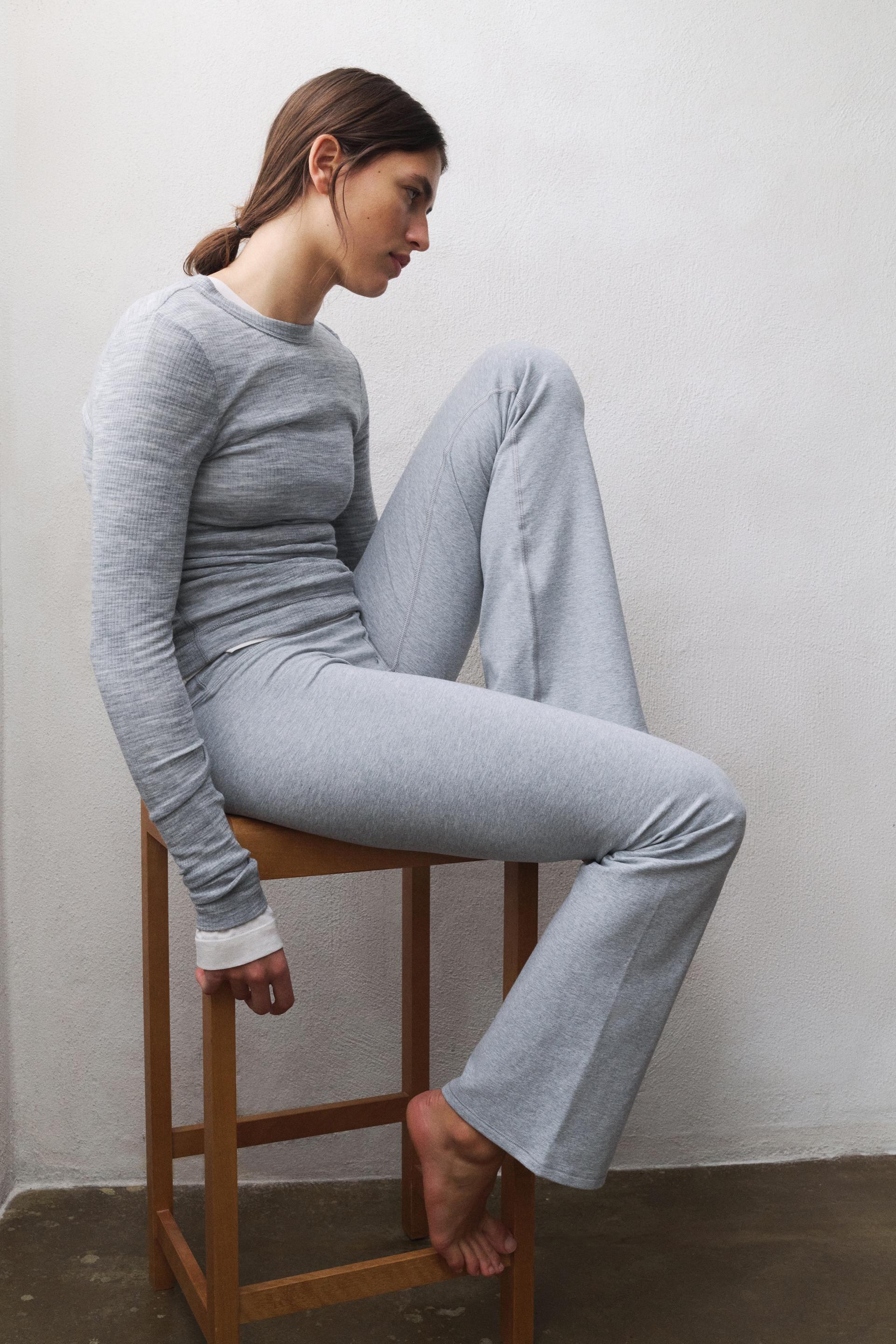 flared sports leggings