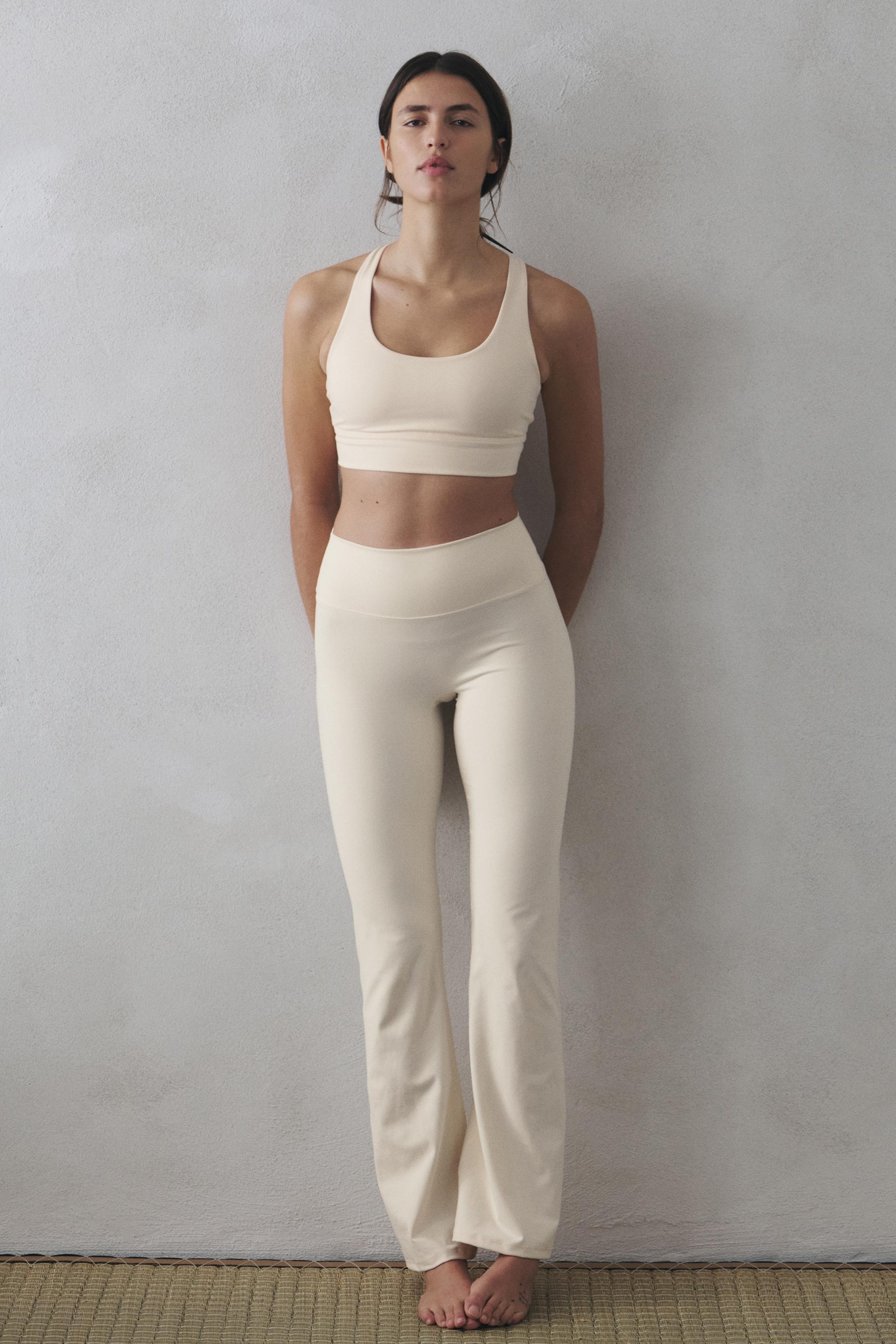 flared yoga leggings with softmove™