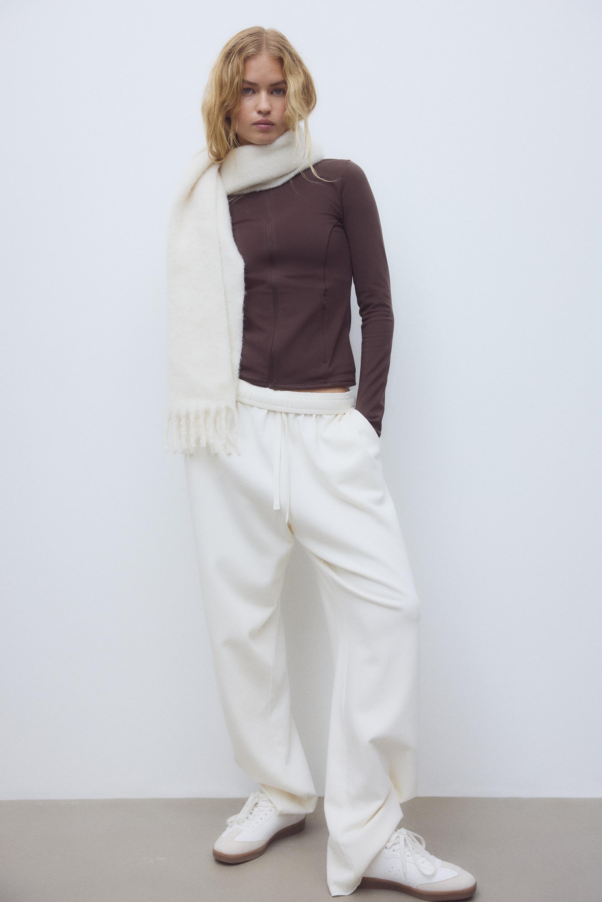 fleece activewear jacket with softmove™