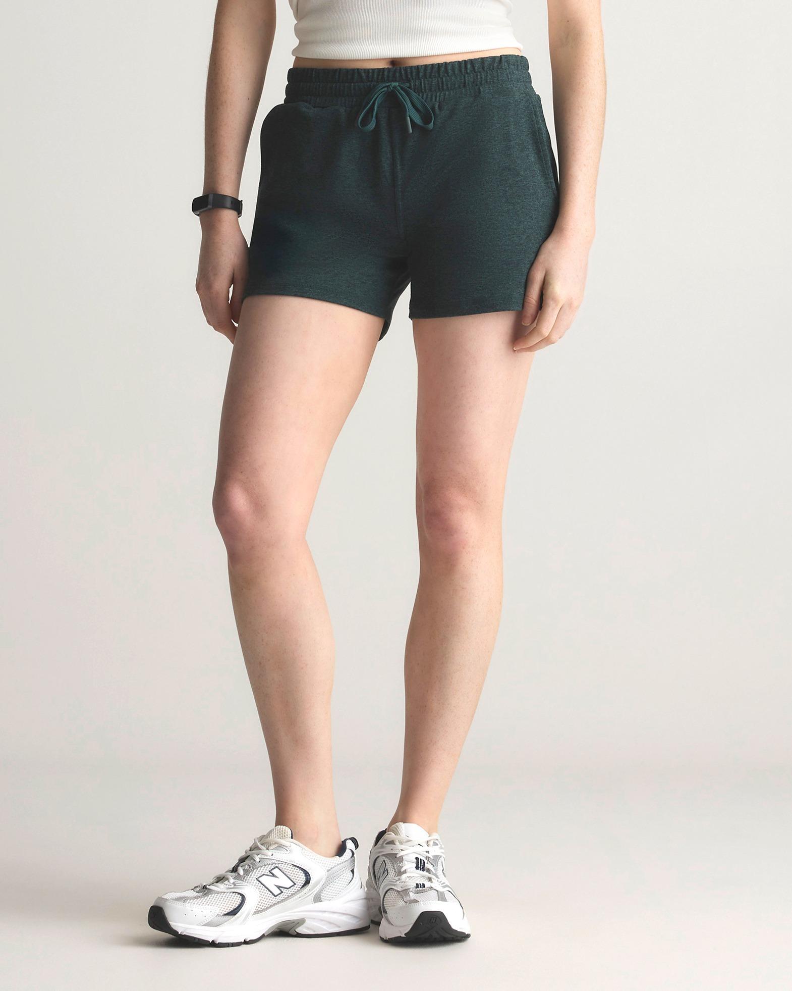 flowknit mid-rise shorts