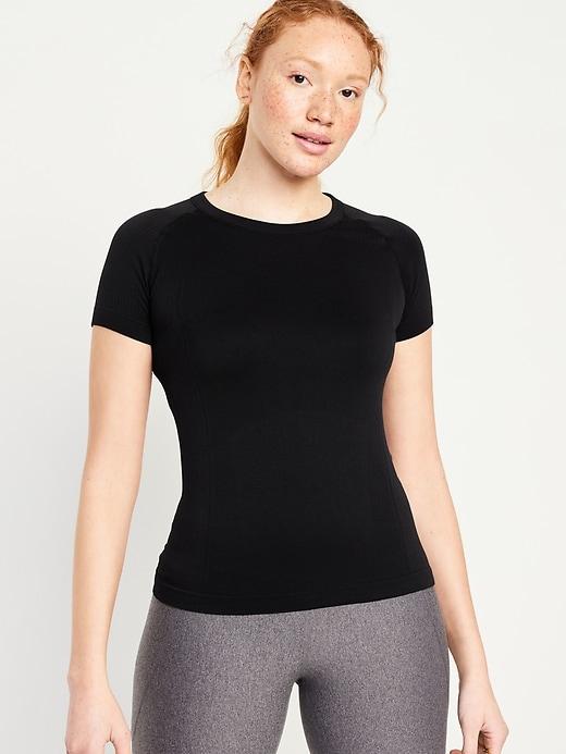 fluid seamless fitted t-shirt