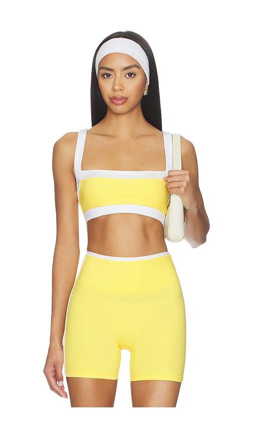 form straight neck sports bra in yellow.