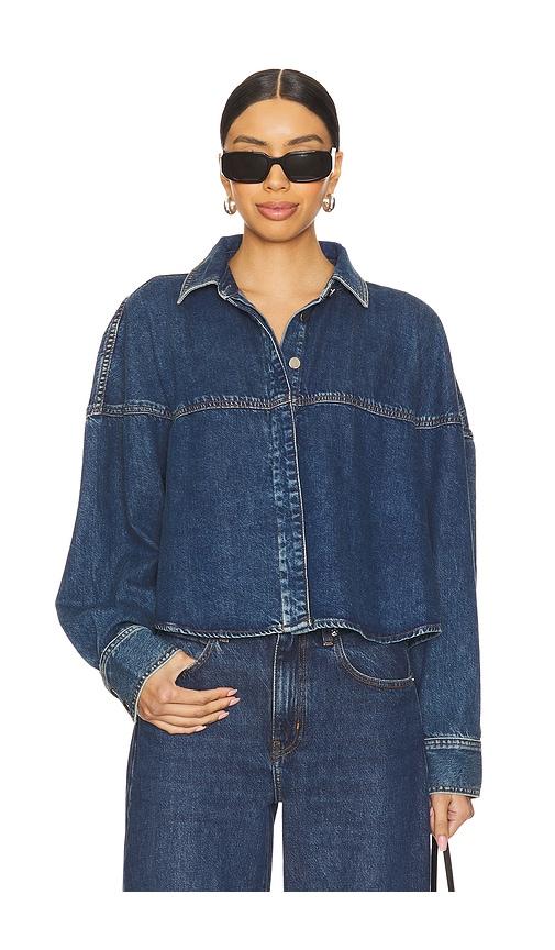 frame the bubble shirt in blue.
