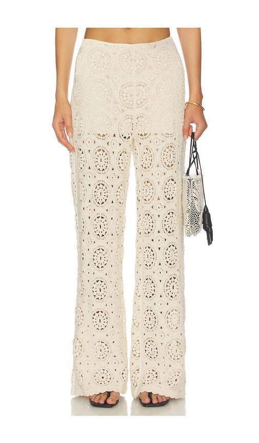frame the crochet pant in beige.