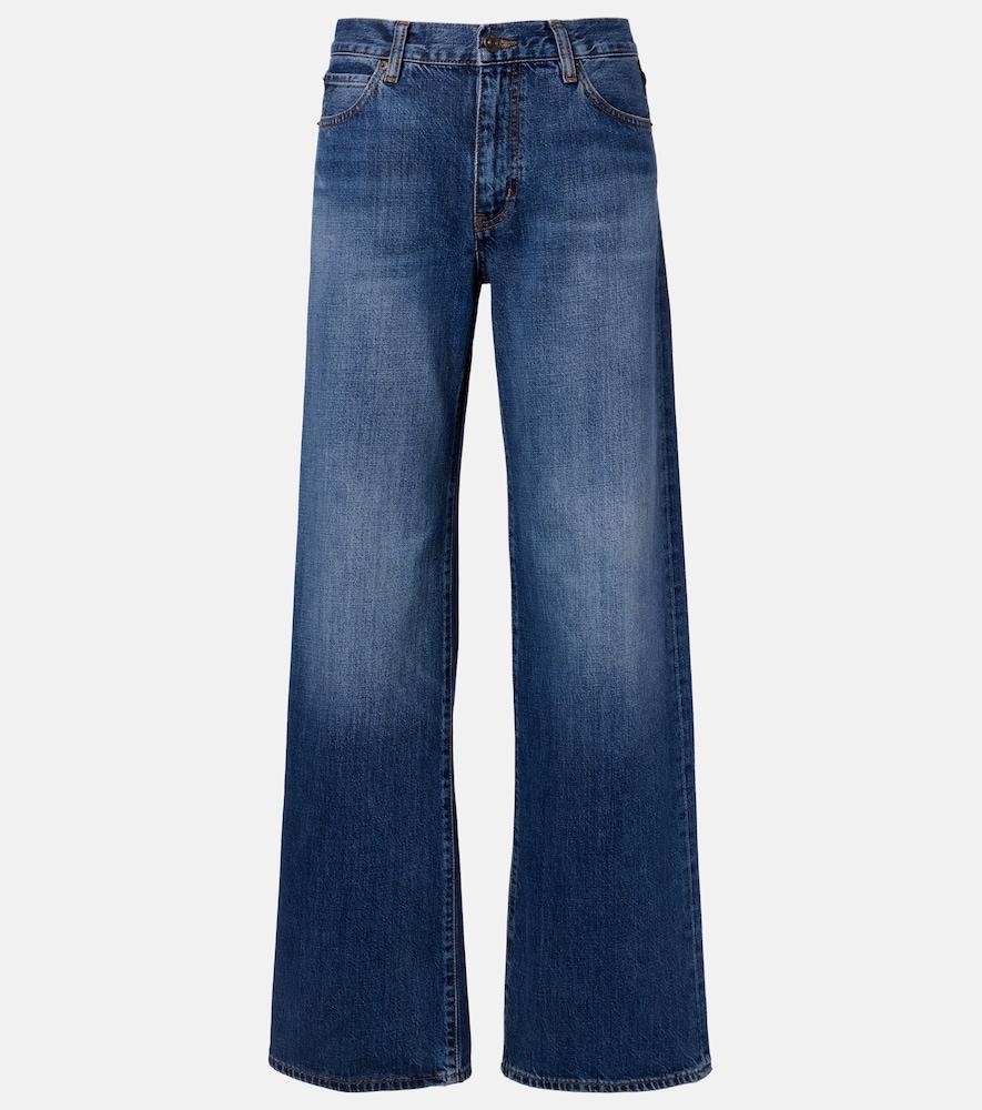 frame the off duty stroll wide