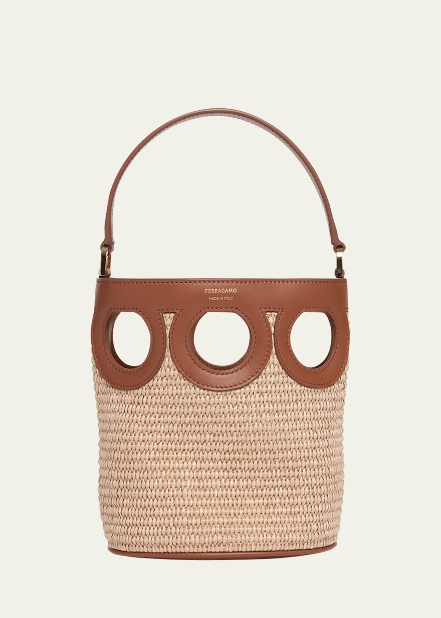 gancini frame raffia bucket bag