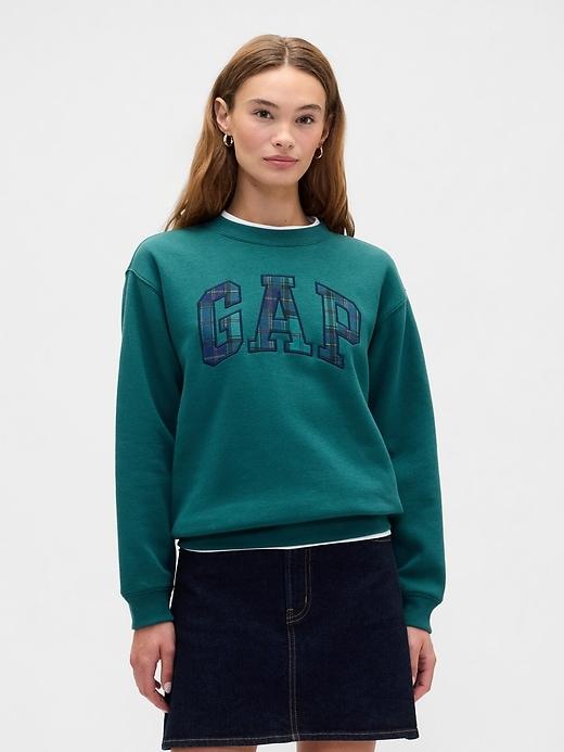 gap logo sweatshirt
