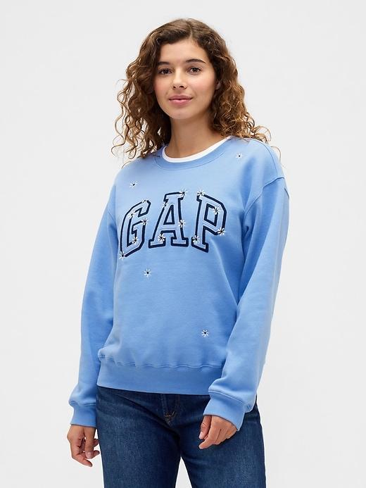 gap logo sweatshirt