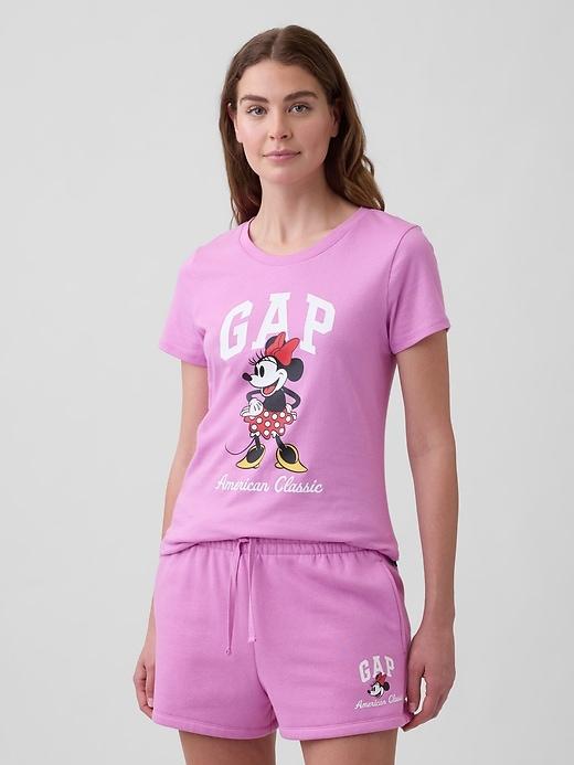 gap logo t-shirt