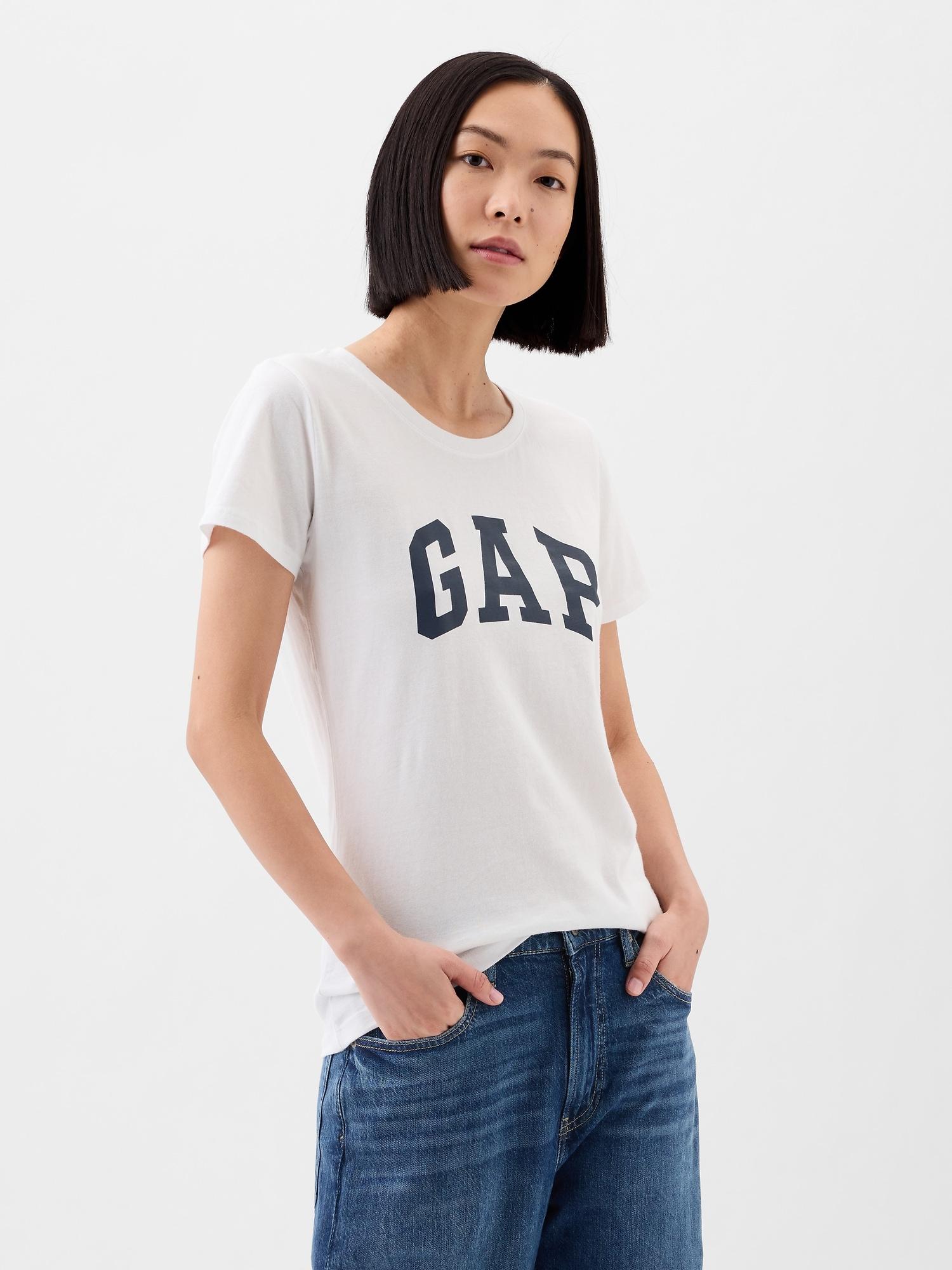 gap logo t-shirt