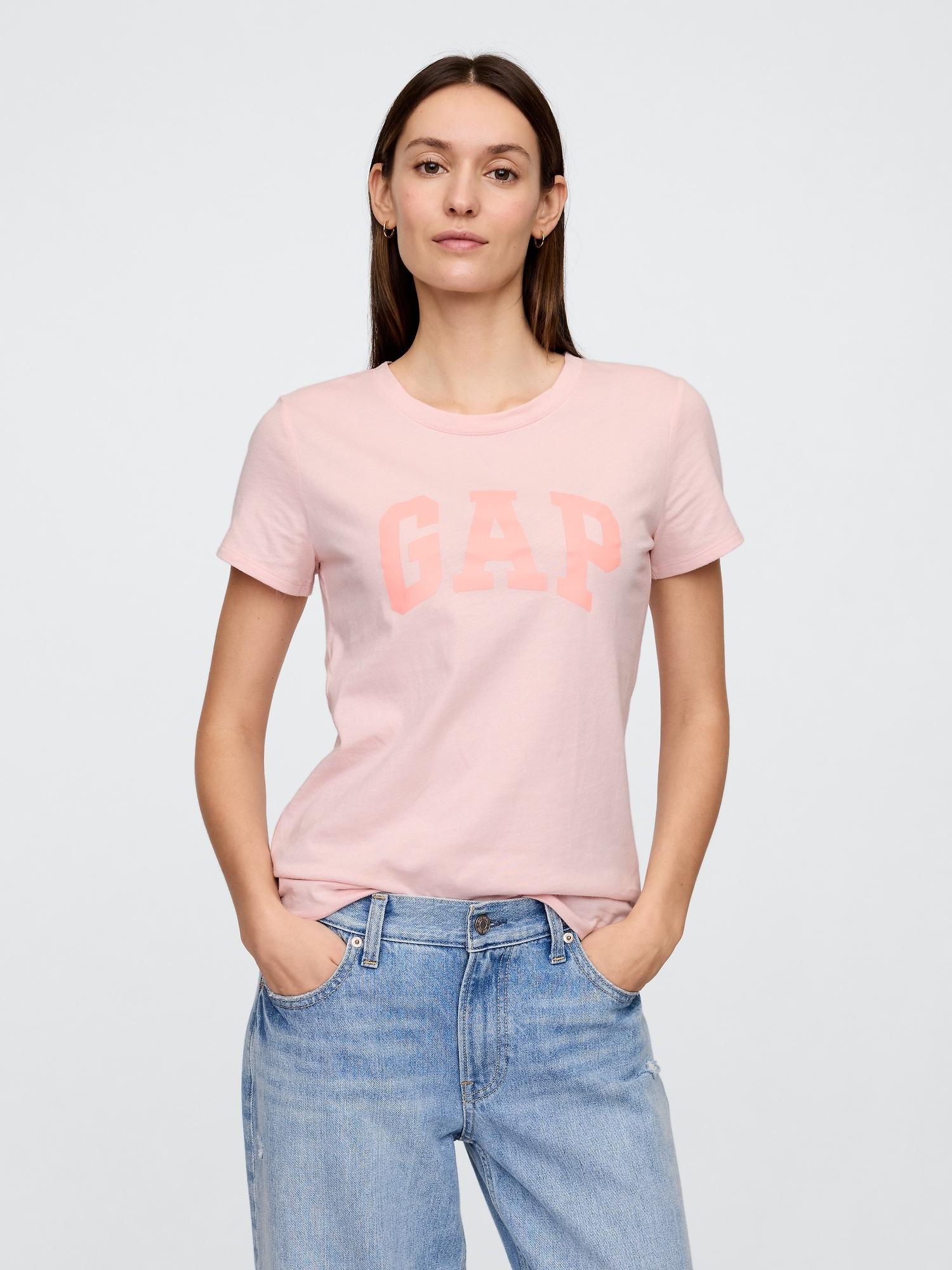 gap logo t-shirt