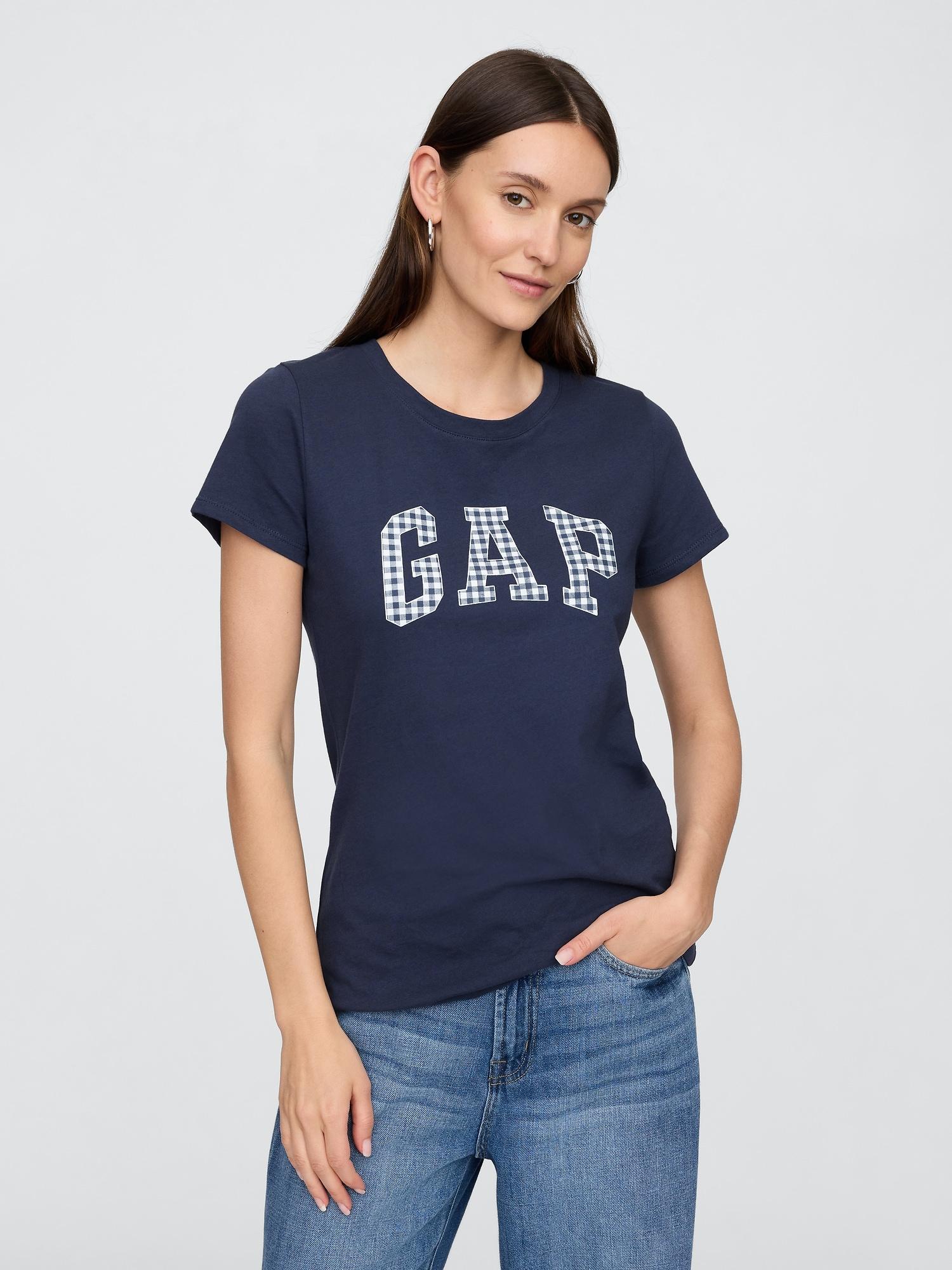 gap logo t-shirt