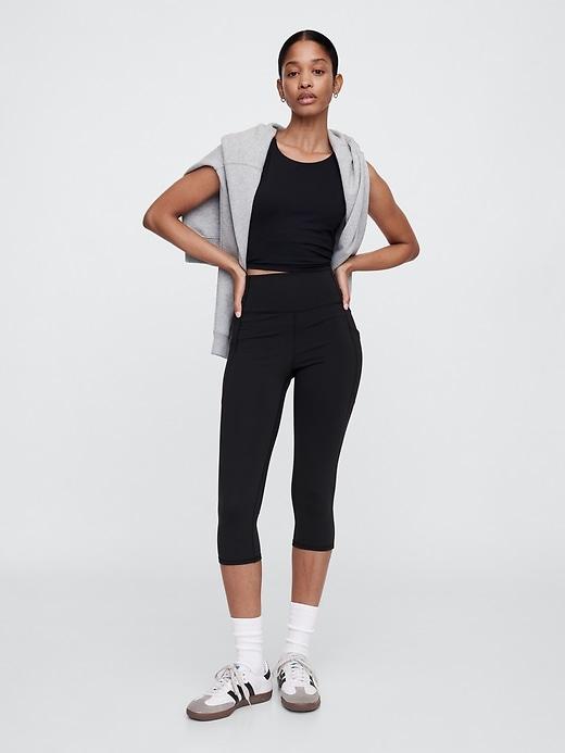 gapfit recycled sky high studio crop leggings