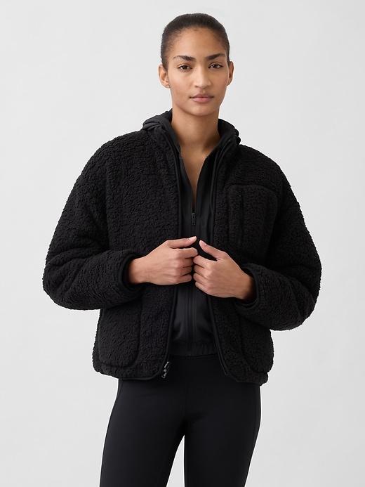 gapfit reversible sherpa jacket