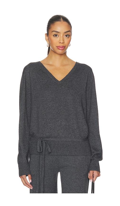 geel kiarra sweater in charcoal.