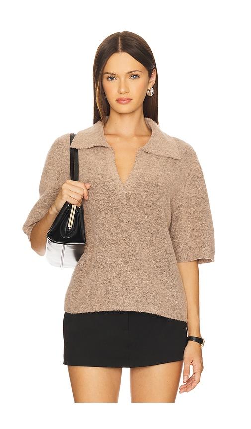 gestuz alpha polo pullover in beige.