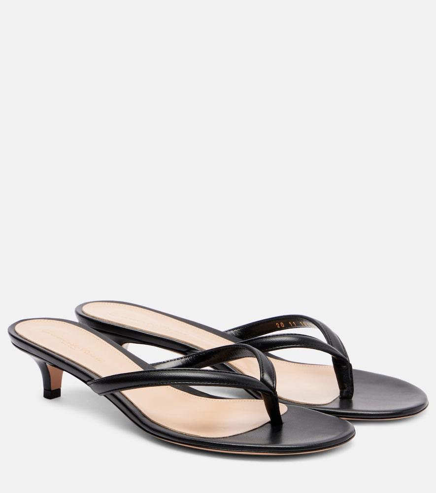 gianvito rossi calypso 35 leather thong sandals