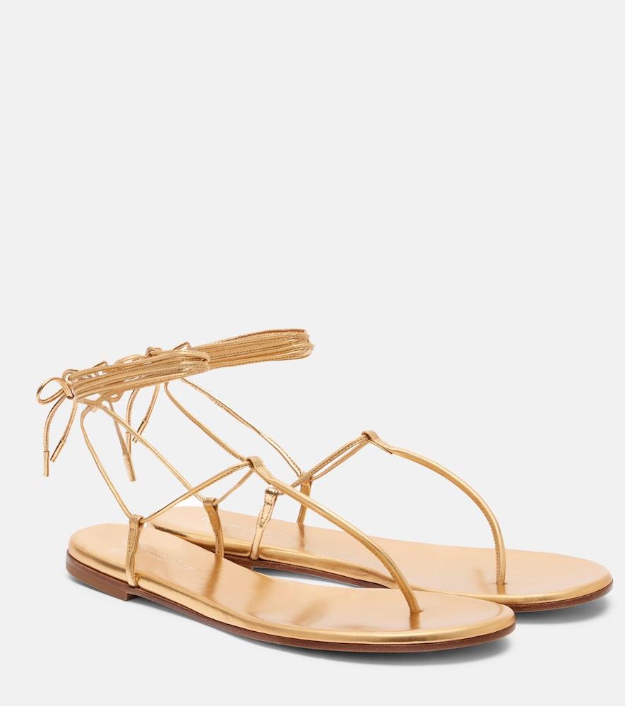gianvito rossi gwyneth thong sandals