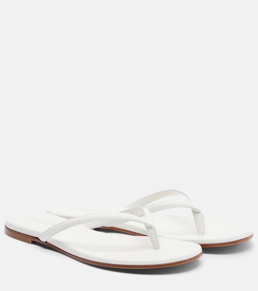 gianvito rossi leather thong sandals