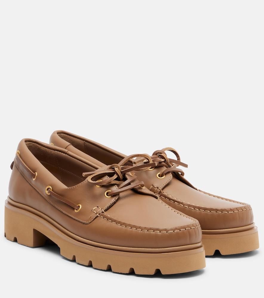 gianvito rossi olonne leather boat shoes